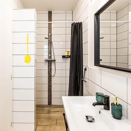 Private Stylish With Free Parking 24-7 Self Check-in