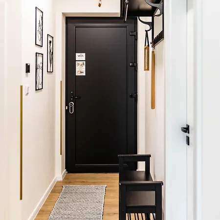 Stylish With Free Parking Apartment Zvolen