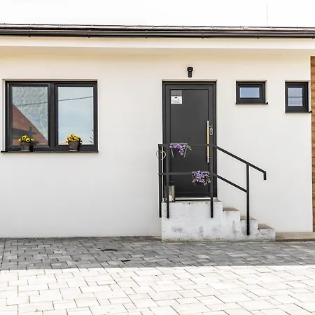 Private Stylish With Free Parking 24-7 Self Check-in