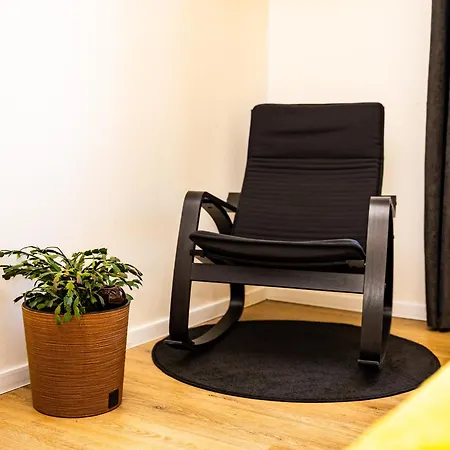 Private Stylish With Free Parking 24-7 Self Check-in Apartmán Zvolen