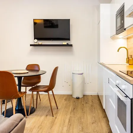 Private Stylish With Free Parking 24-7 Self Check-in Zvolen