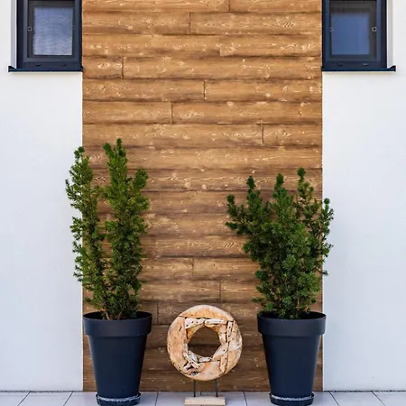 Private Stylish With Free Parking 24-7 Self Check-in * Zvolen
