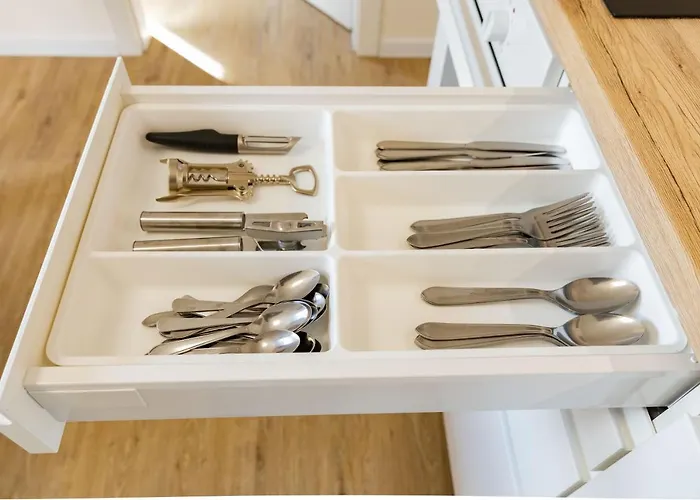 Private Stylish With Free Parking 24-7 Self Check-in