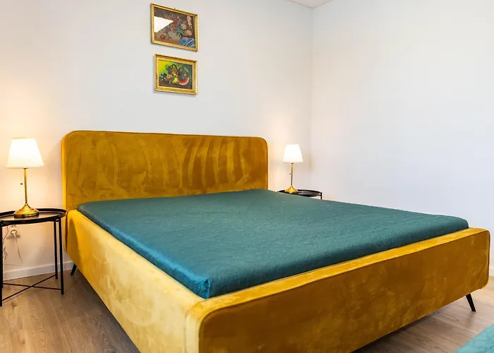 Private Stylish With Free Parking 24-7 Self Check-in Daire *