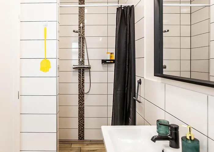 Private Stylish With Free Parking 24-7 Self Check-in