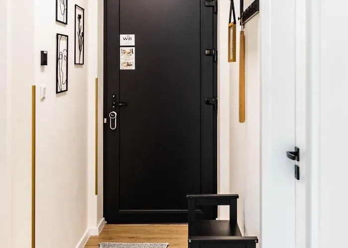 Private Stylish With Free Parking 24-7 Self Check-in 公寓 兹沃伦